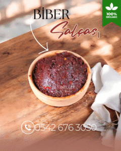 Ev Yapımı Biber Salçası (Acı)