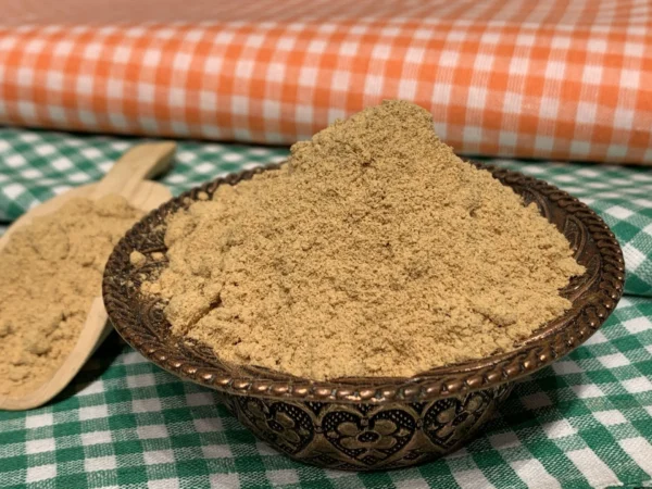 Altıneller markalı ince öğütülmüş toz zencefil